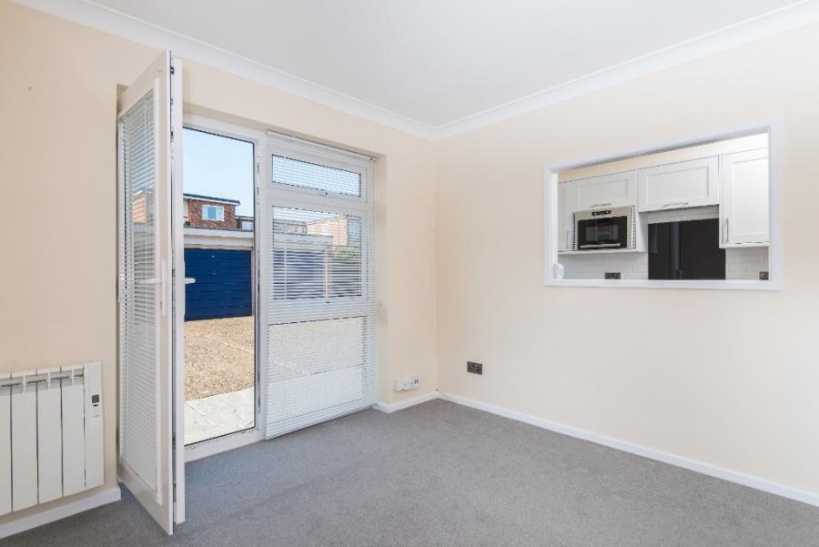 Flat Wallace Avenue in Worthing
