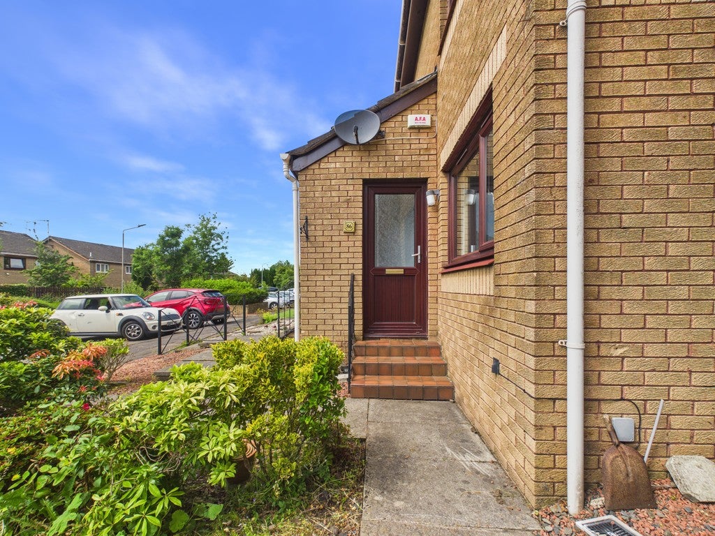 House Howth Drive in Glasgow