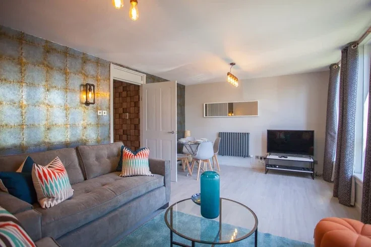 Flat Clarence Gardens in Glasgow