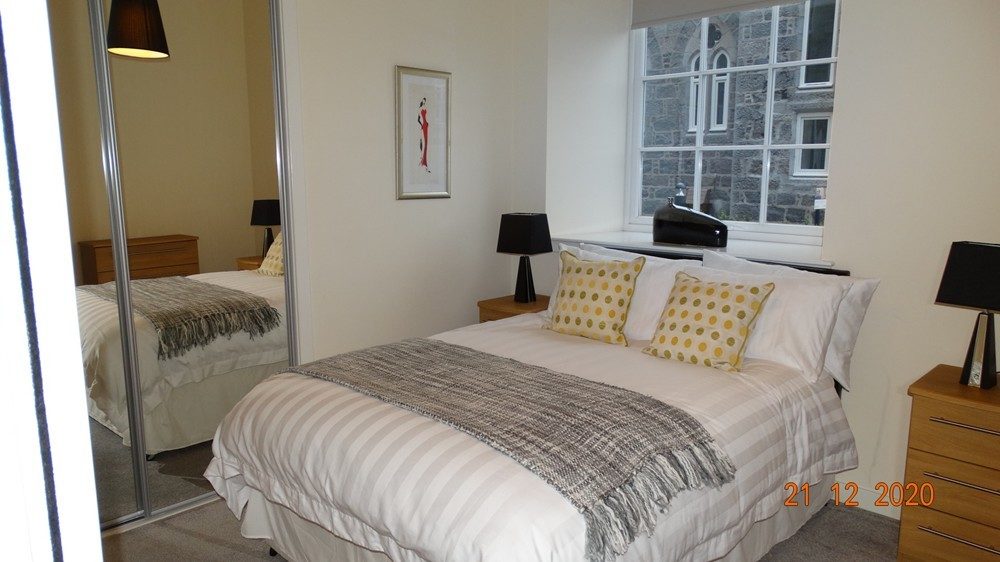 Flat Grandholm Grove in Aberdeen