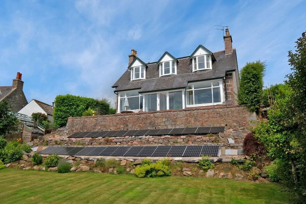House North Deeside Road in Aberdeen City