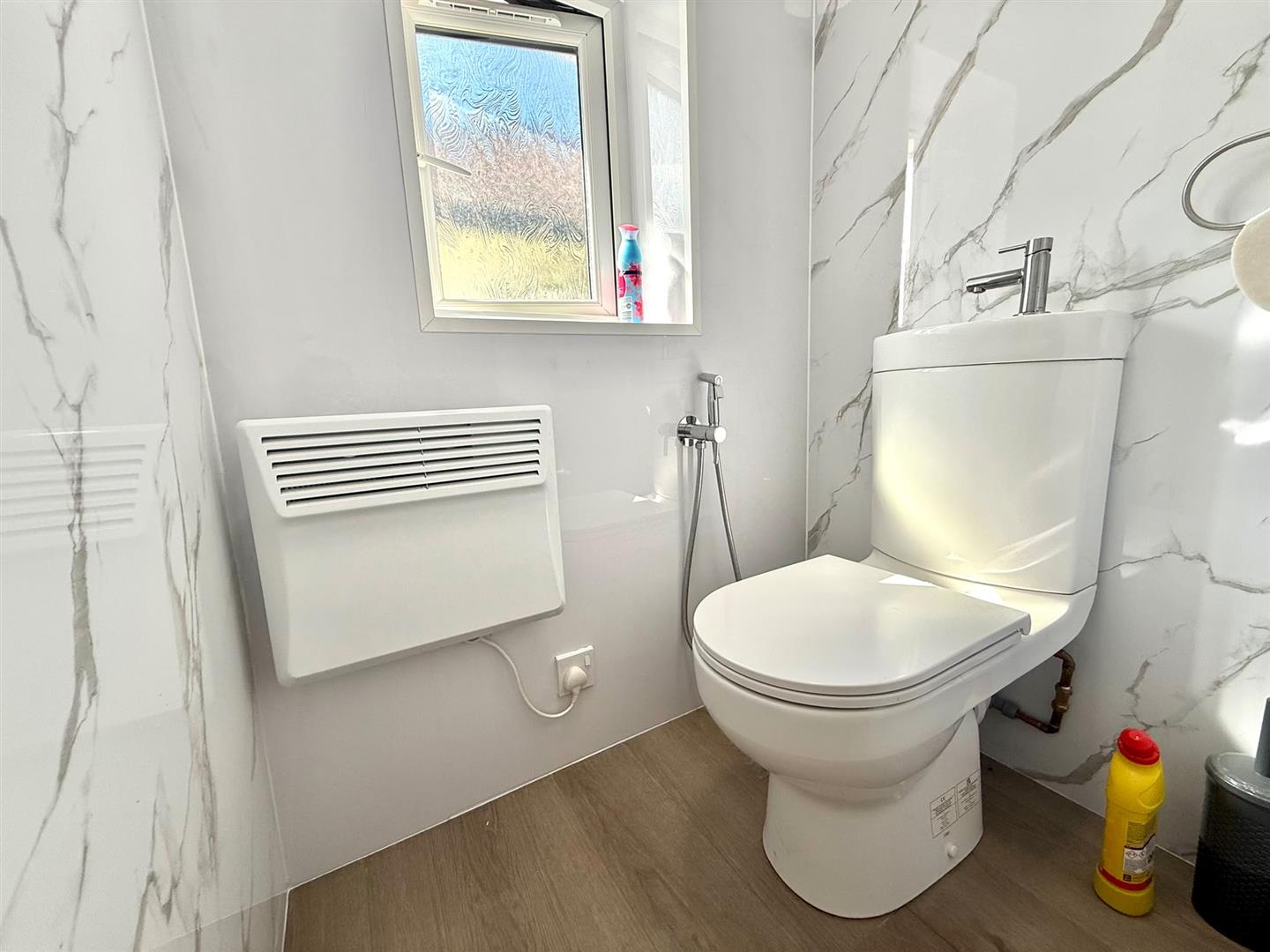 Flat Cayton Road in Greater London