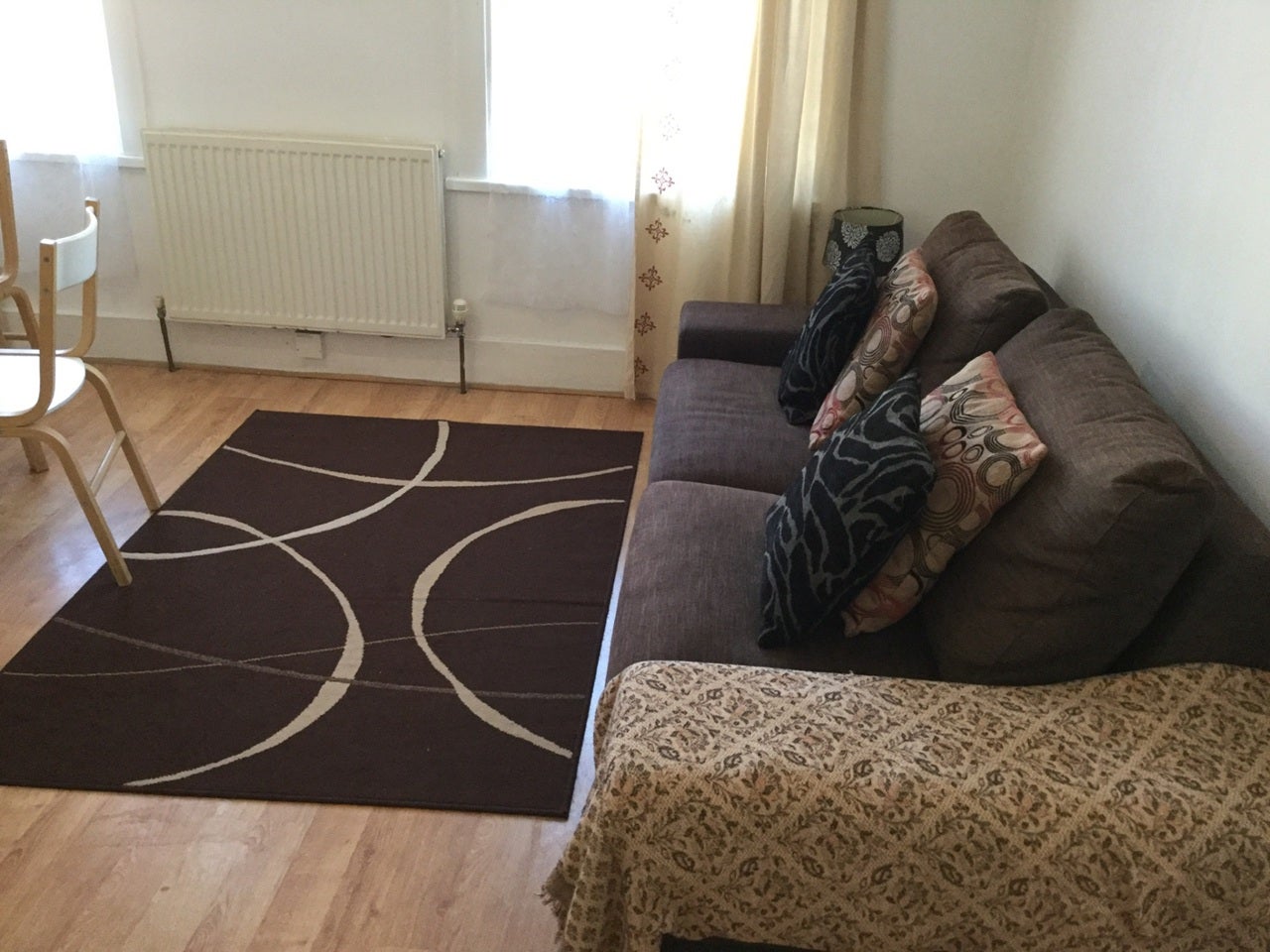 Flat Beamish Road in Greater London