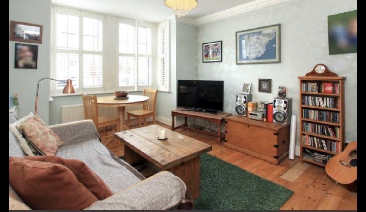 Flat Berkhampstead Road in Chesham