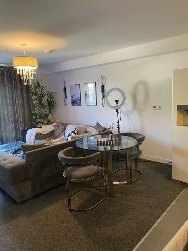 Room West Shore Road in City of Edinburgh