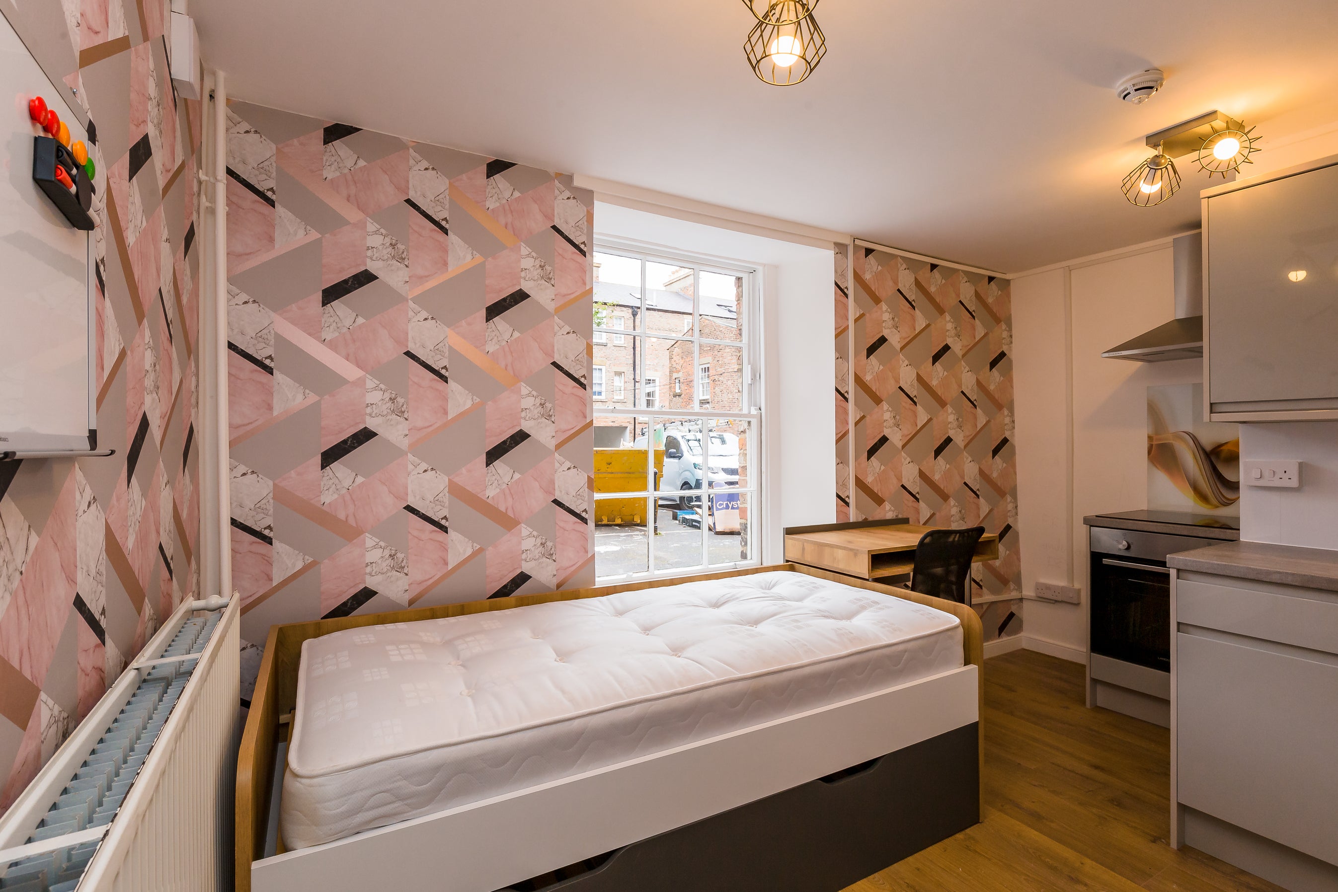 Flat Leazes Terrace in Newcastle upon Tyne