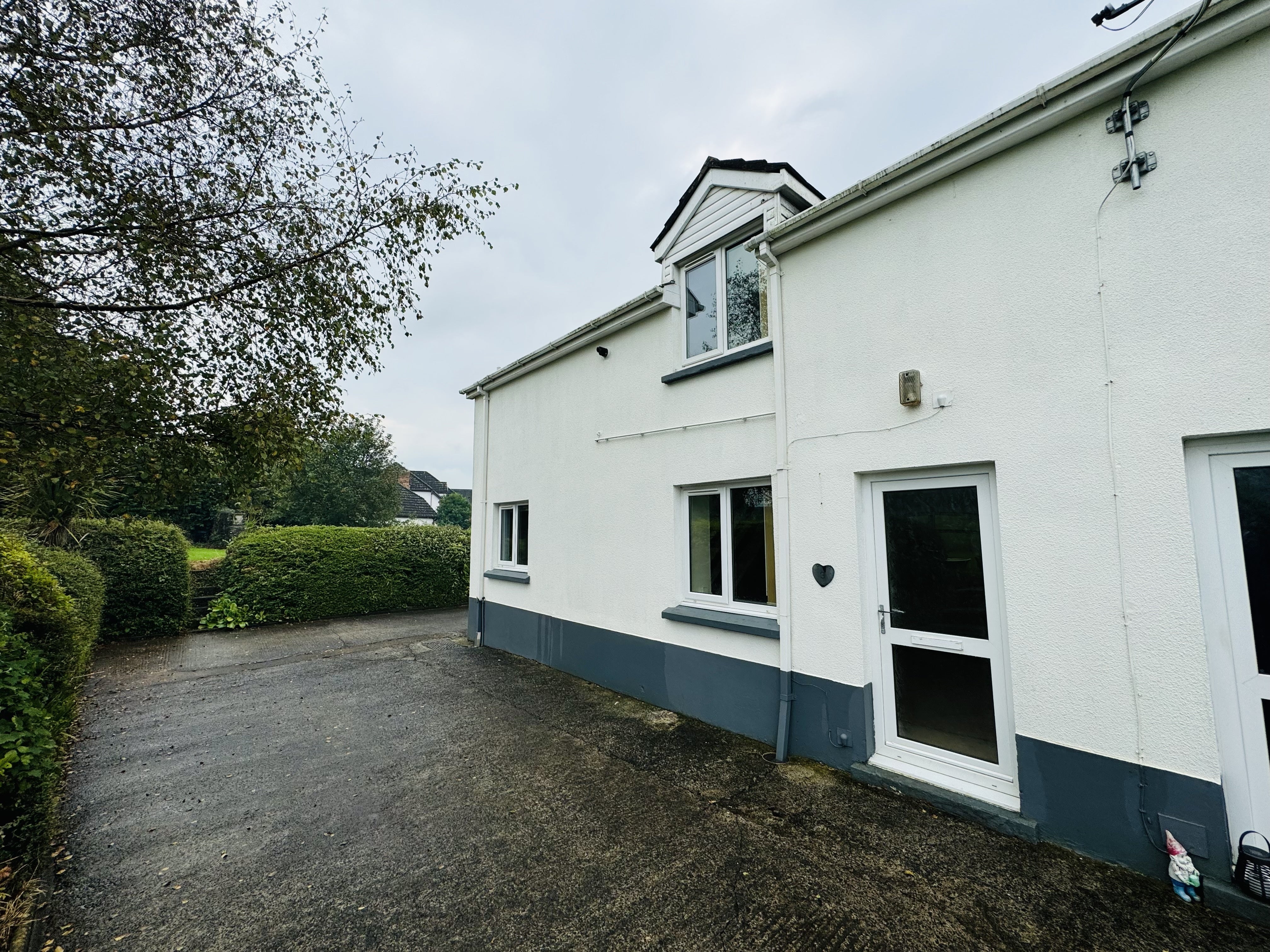 House Bolahaul Road in Cwmffrwd