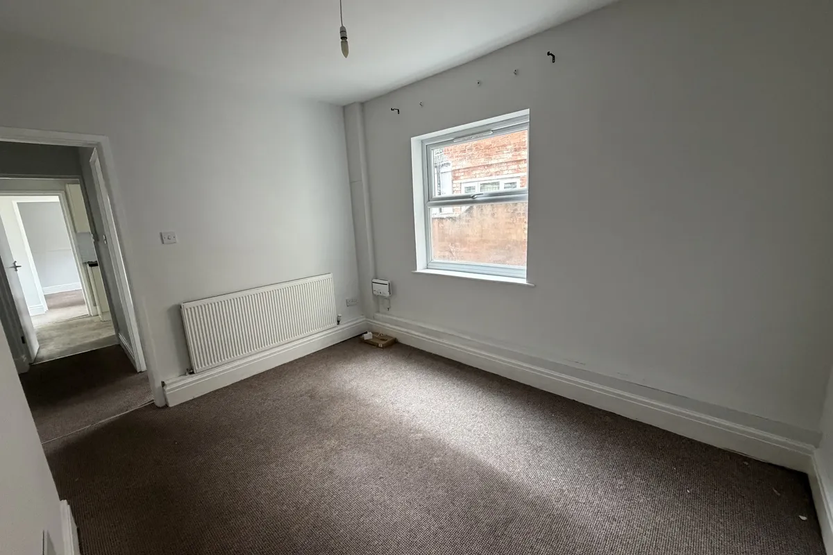 Flat Mayfield Street in Hull