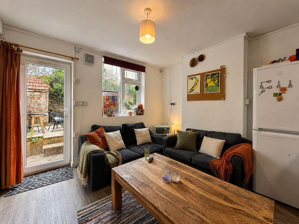 Room West Hill Street in Brighton and Hove