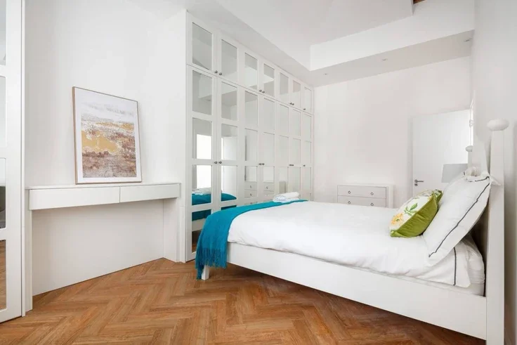 House Farnell Mews in Greater London