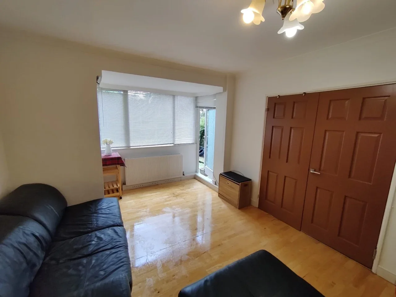 Room Wanborough Drive in Greater London