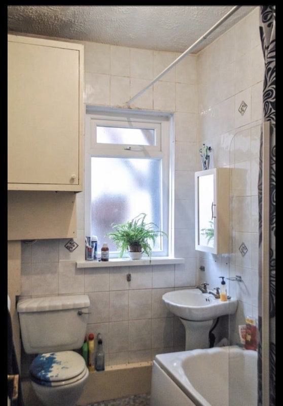 Room Wilbraham Road in Manchester