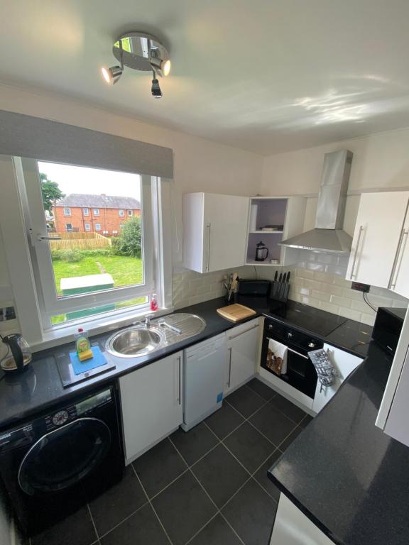 Flat Stenhouse Avenue in City of Edinburgh