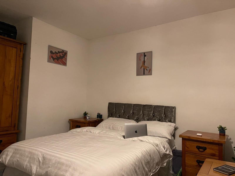 Room Gough Walk in Greater London