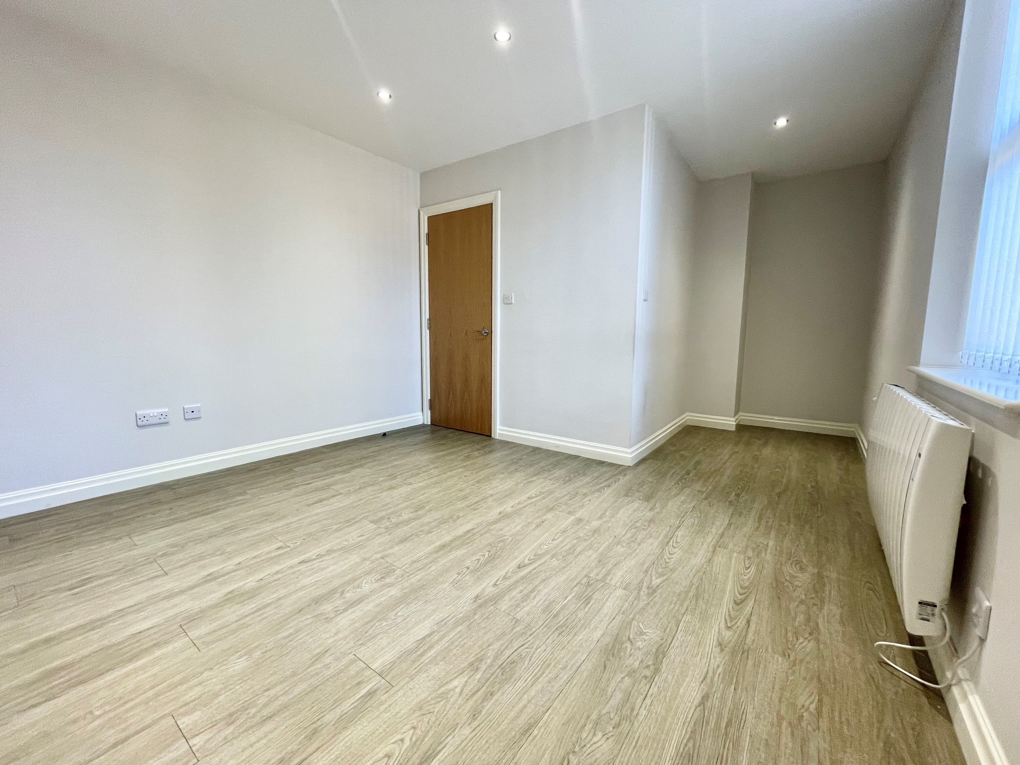 Flat Lismore Road in Sheffield