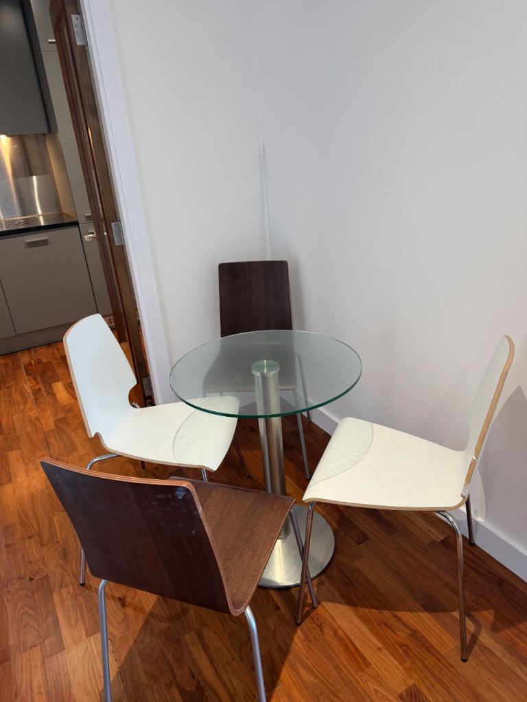 Flat William Jessop Way in Liverpool