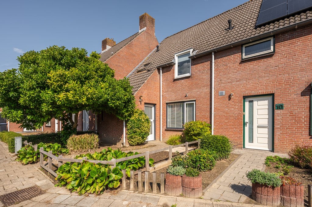 Huis Reggestraat 8 in Terneuzen