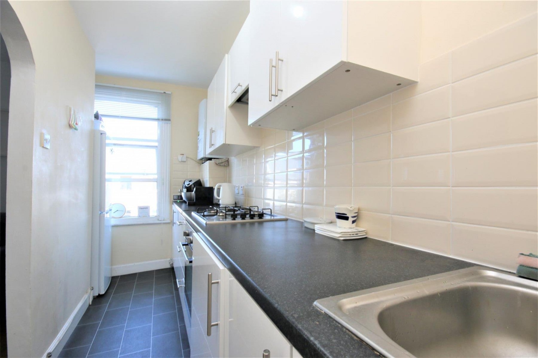 Flat Ambler Road in Greater London
