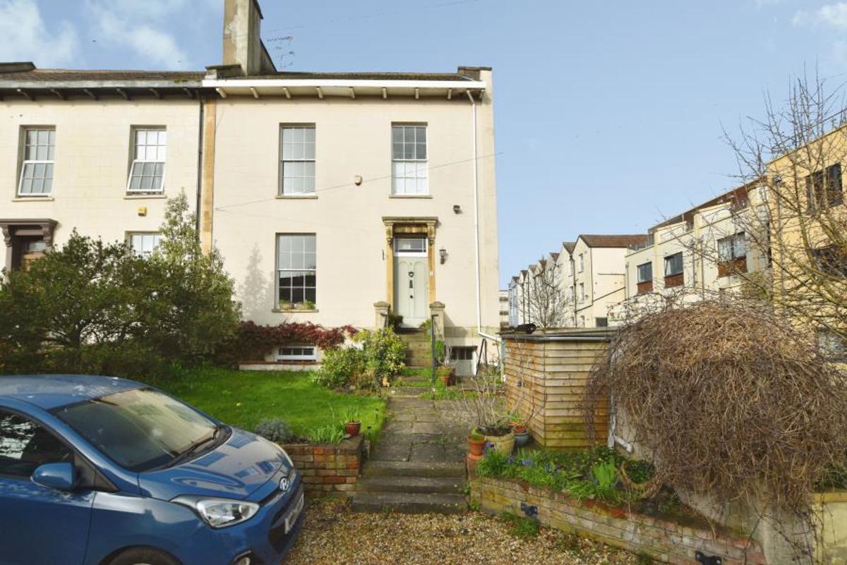 Flat West End in Bristol