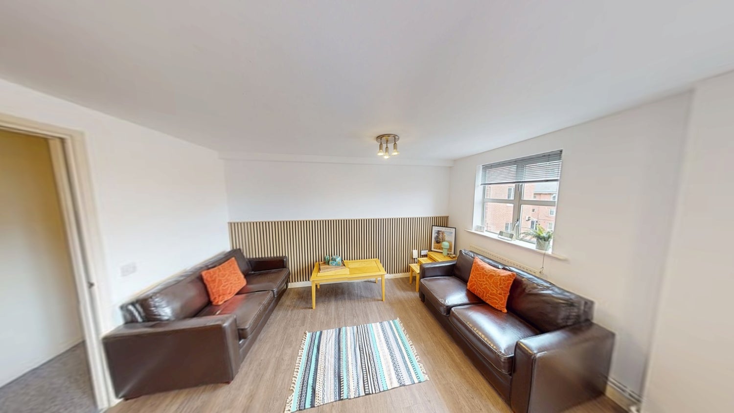 Flat Russell Street in Nottingham