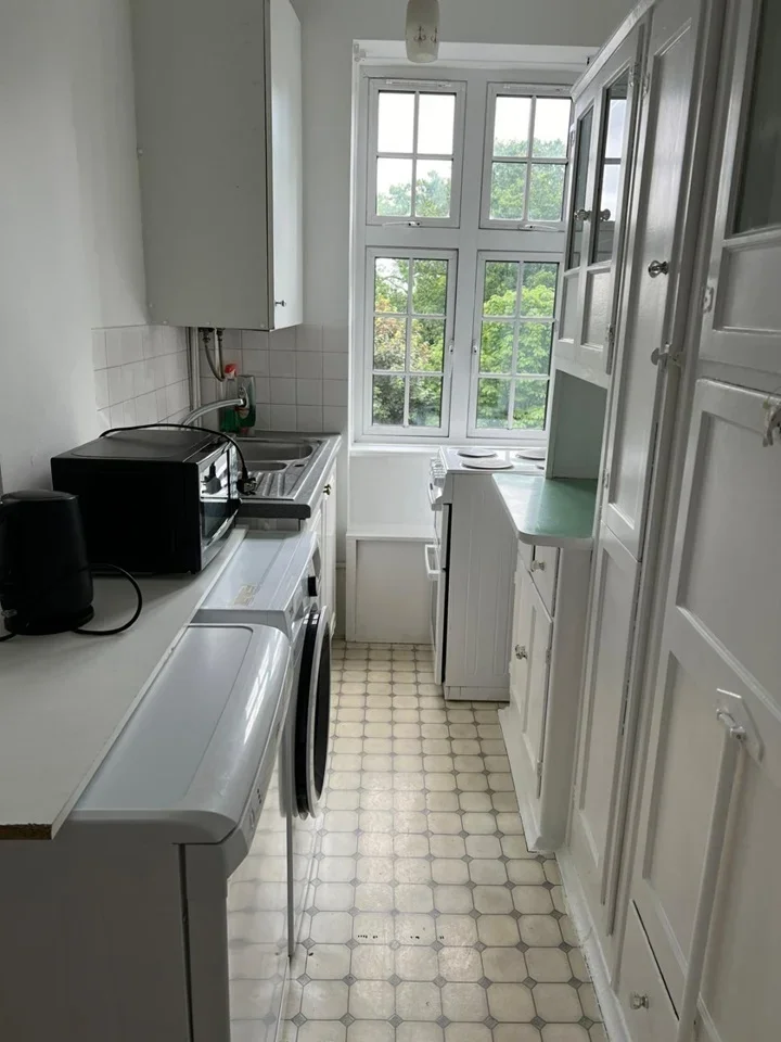 Flat Greystoke Gardens in Greater London