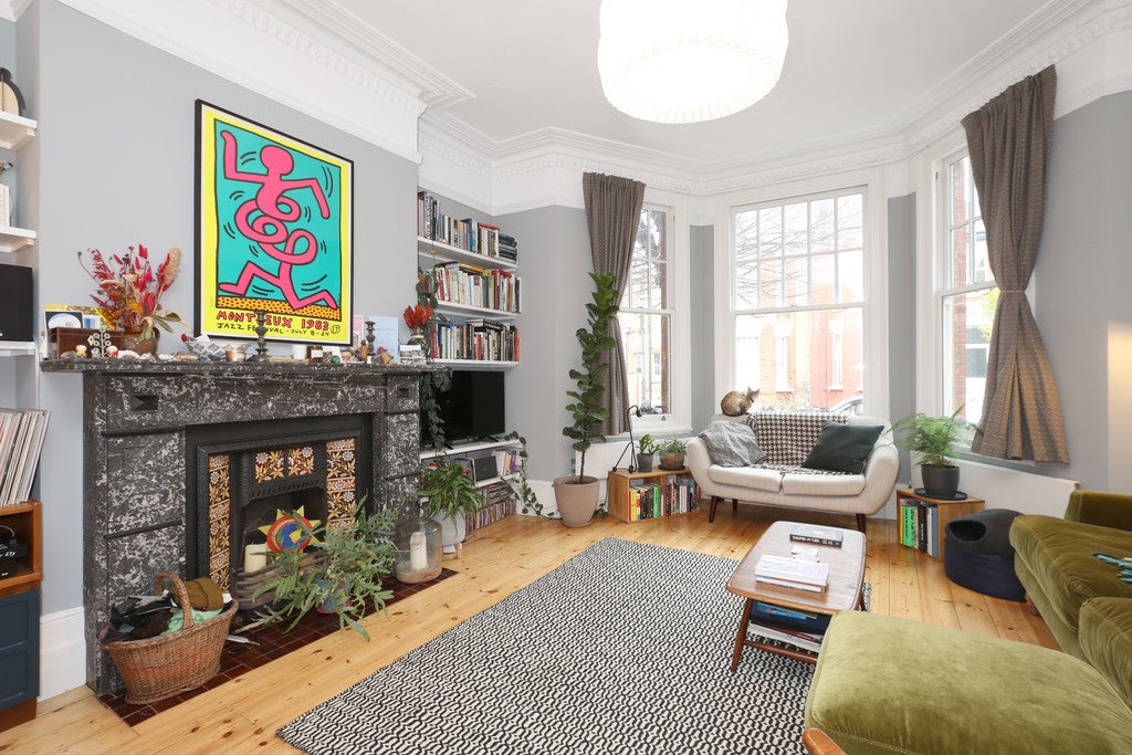 Flat Filey Avenue in Greater London