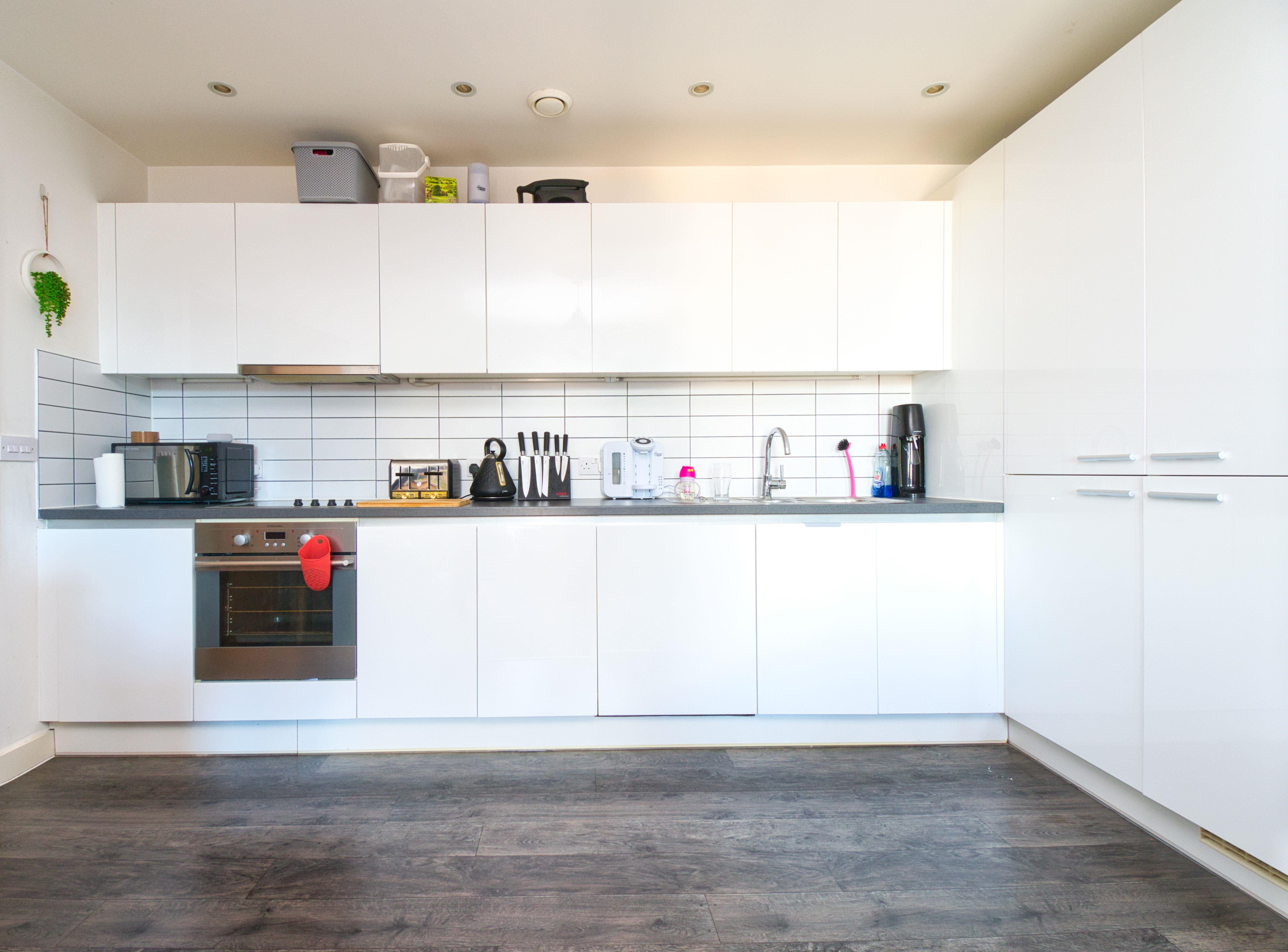 Flat Queensway in Reigate and Banstead