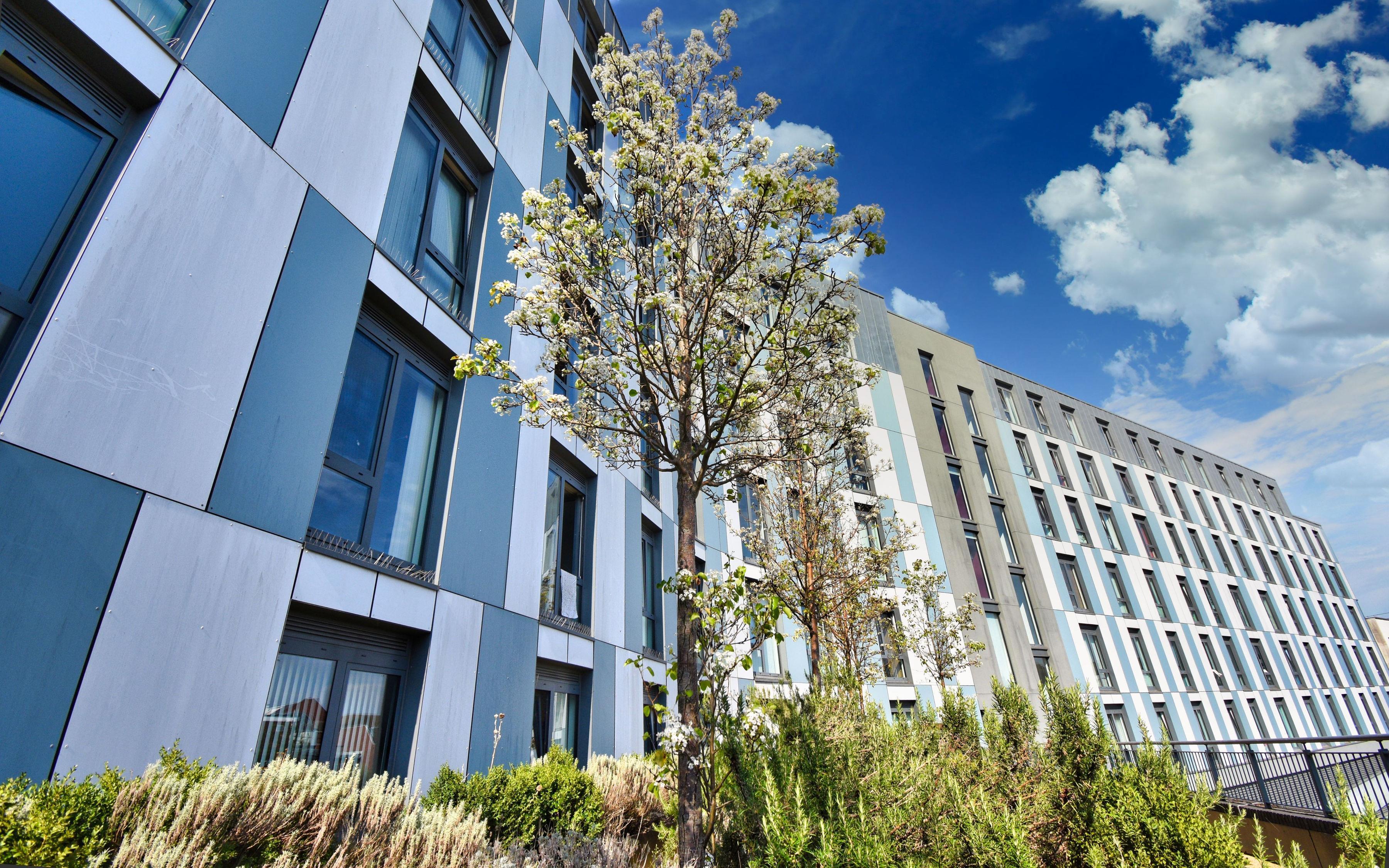 Flat Queensway in Reigate and Banstead