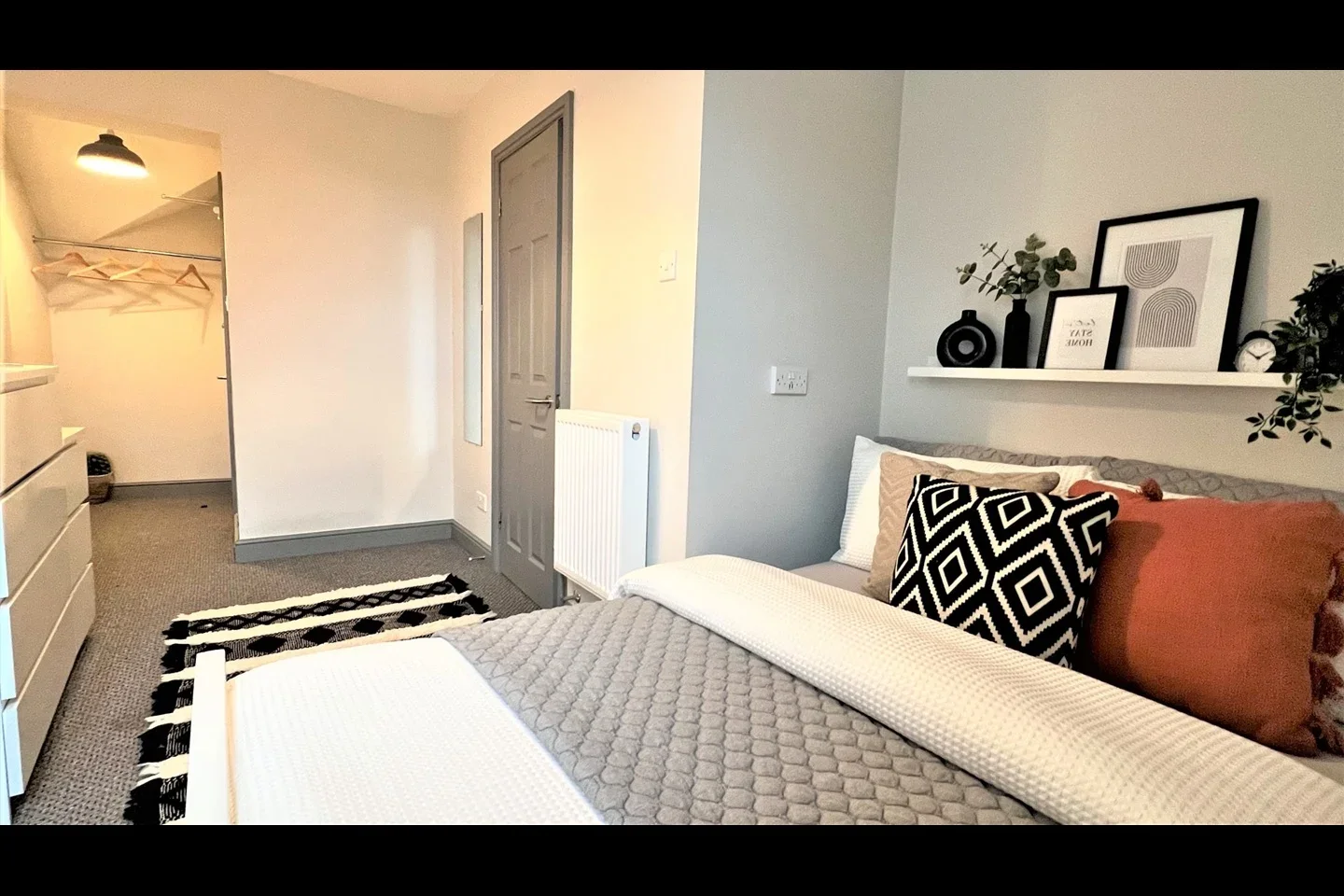 Room Elwick Road in Ashford