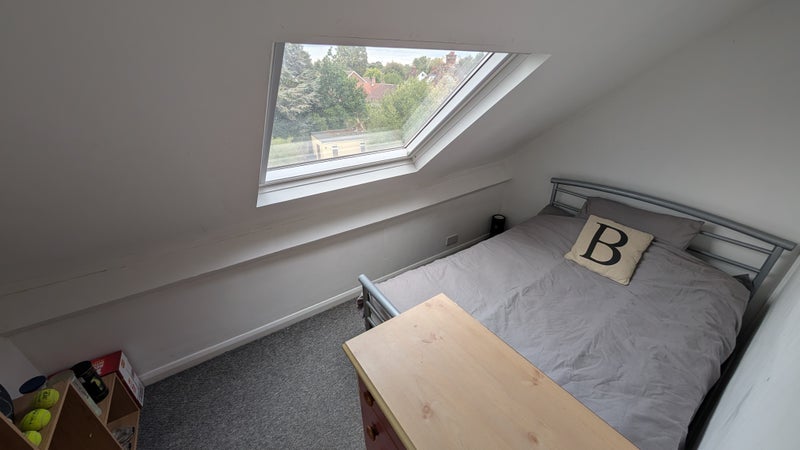 Room Grove Road in Charnwood