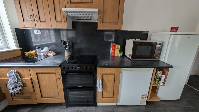 Room Grove Road in Charnwood