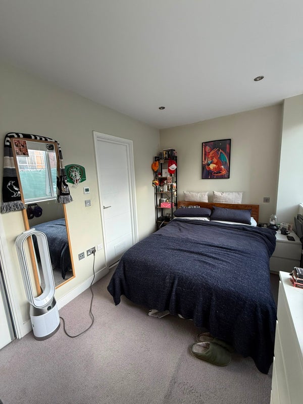 Room Brixton Hill in Greater London