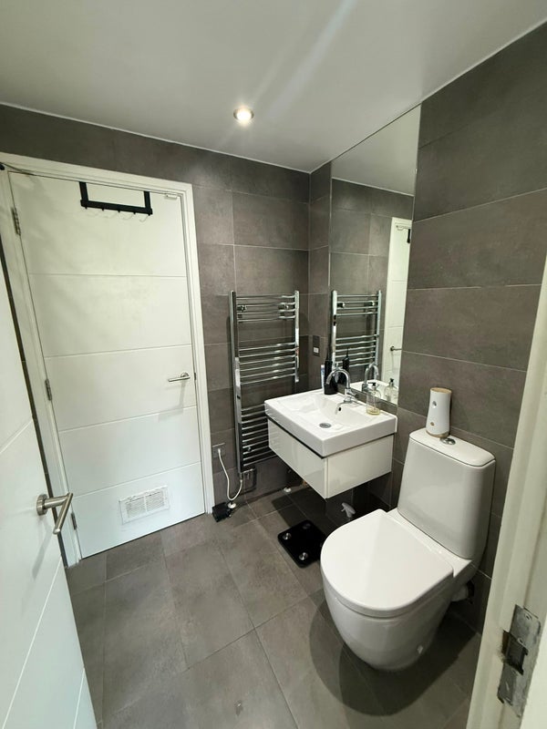 Room Brixton Hill in Greater London