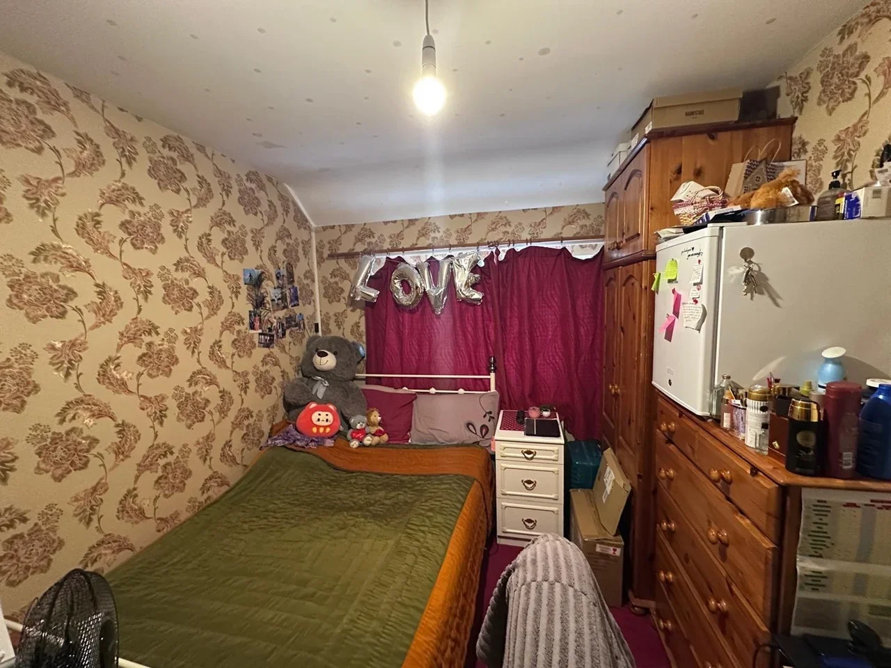 Room St. Mary's Road in Greater London