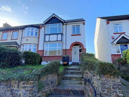 House The Fairway in Gravesham