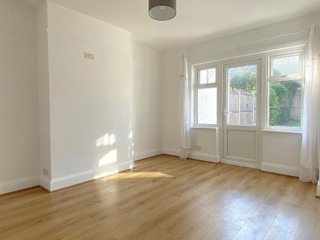 House The Fairway in Gravesham