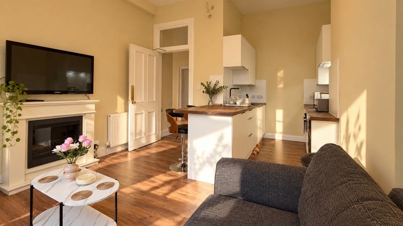 Room Marchmont Road in City of Edinburgh