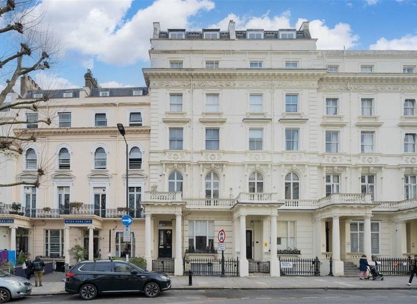 Flat Inverness Terrace in City of Westminster