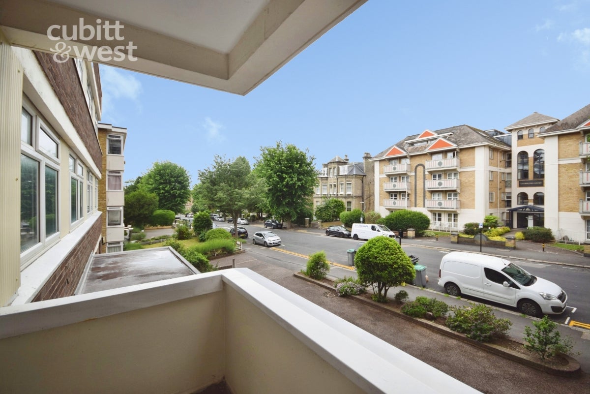 Flat Augusta Road in Thanet
