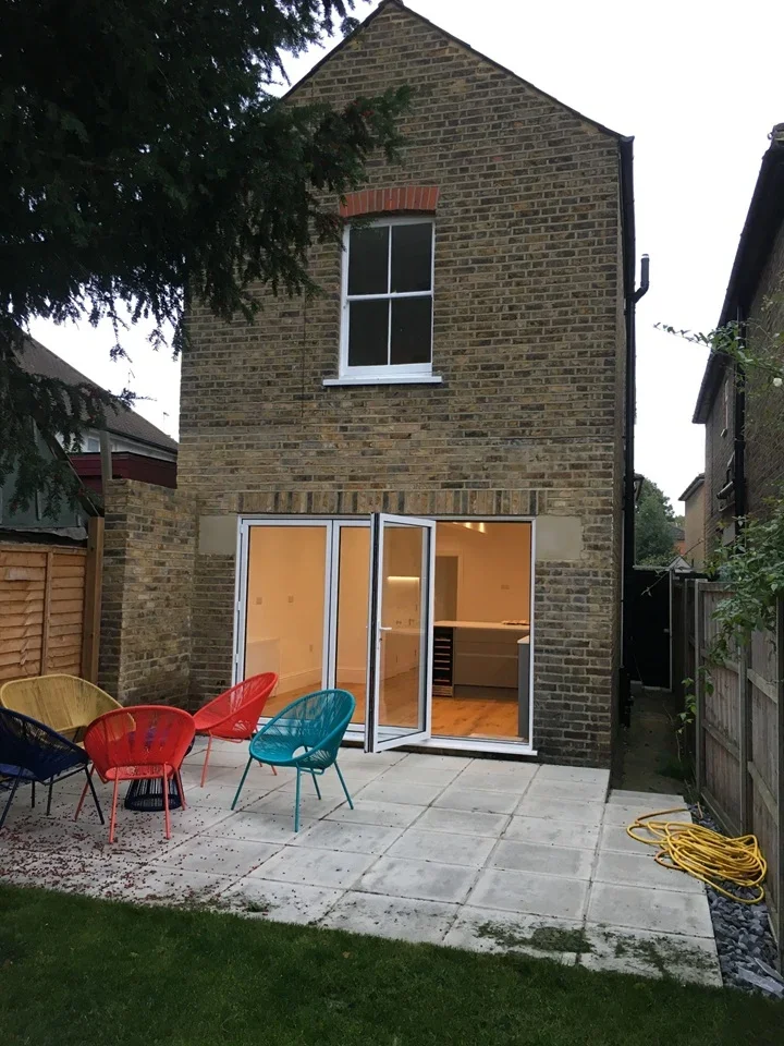 House Avenue Road in Greater London