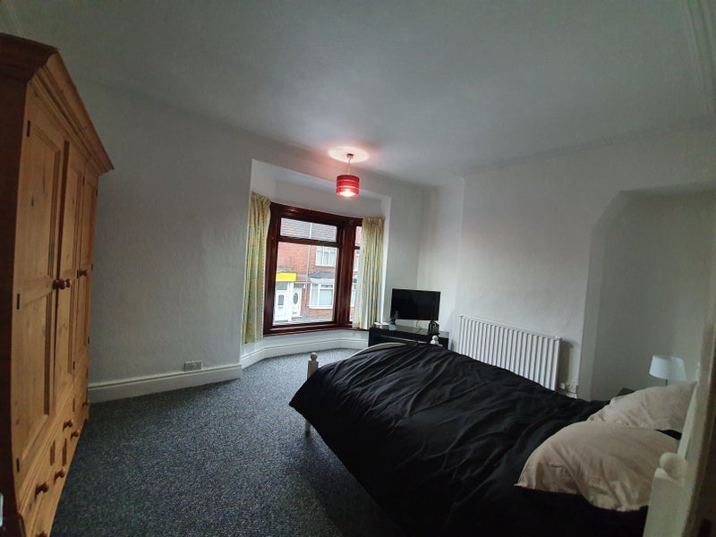 Room Parliament Road in Middlesbrough