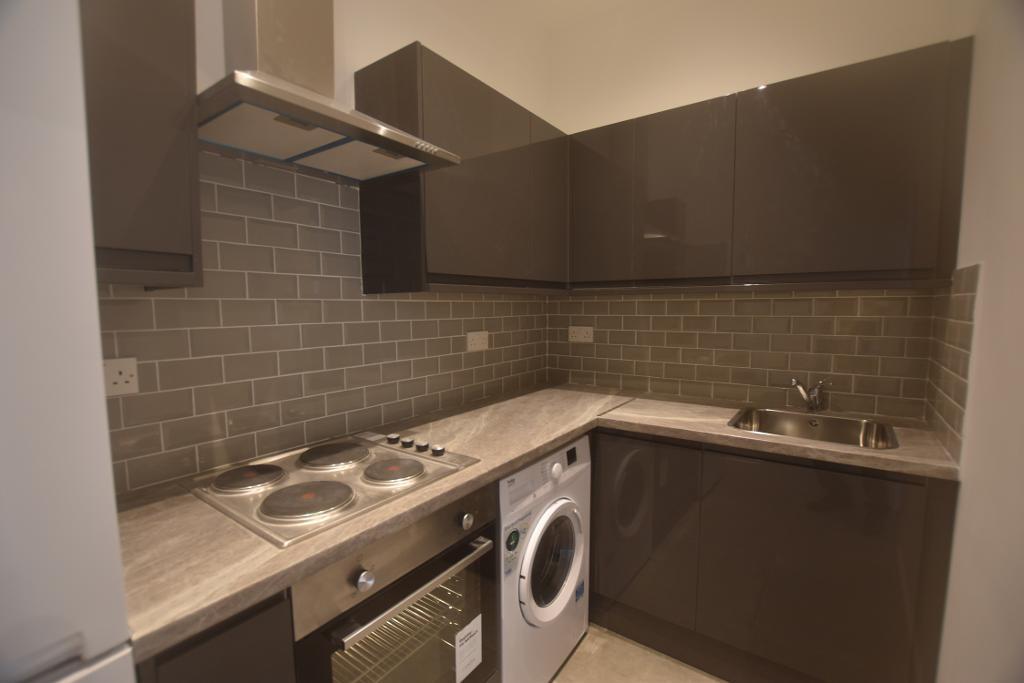 Flat Uxbridge Road in Greater London