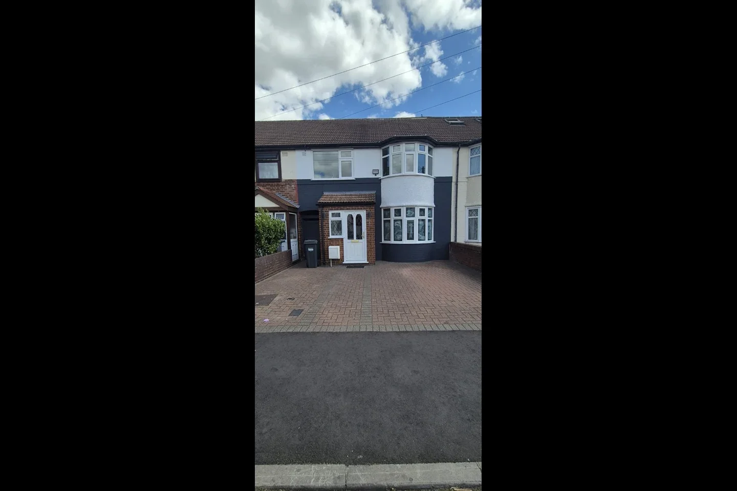 House Berkeley Avenue in Greater London
