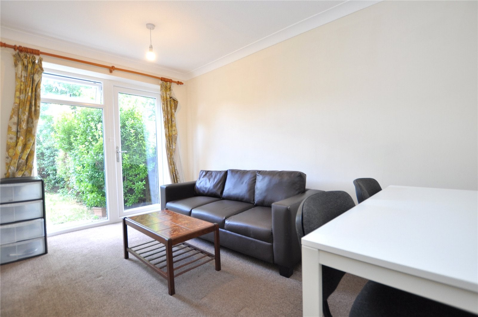 House Firsway in Guildford