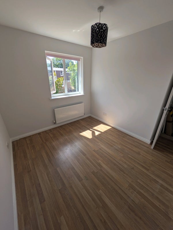 Room Lechlade Gardens in Bournemouth