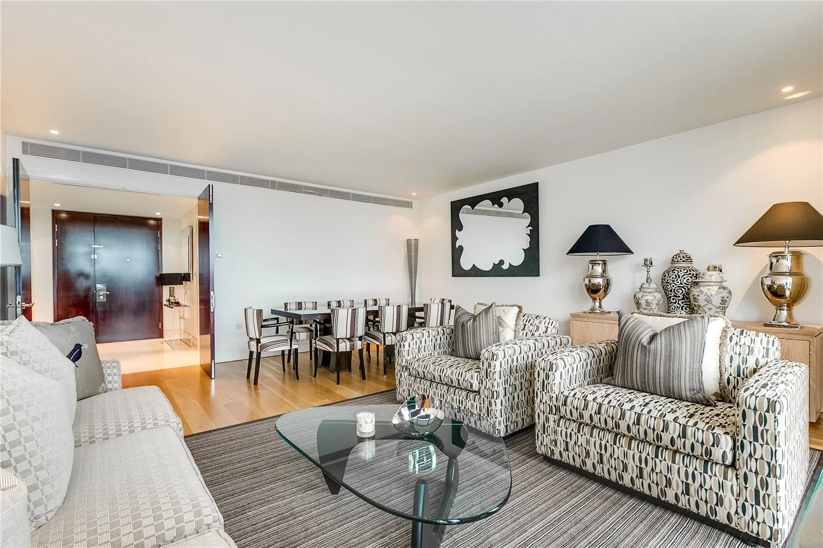 Flat Knightsbridge in City of Westminster