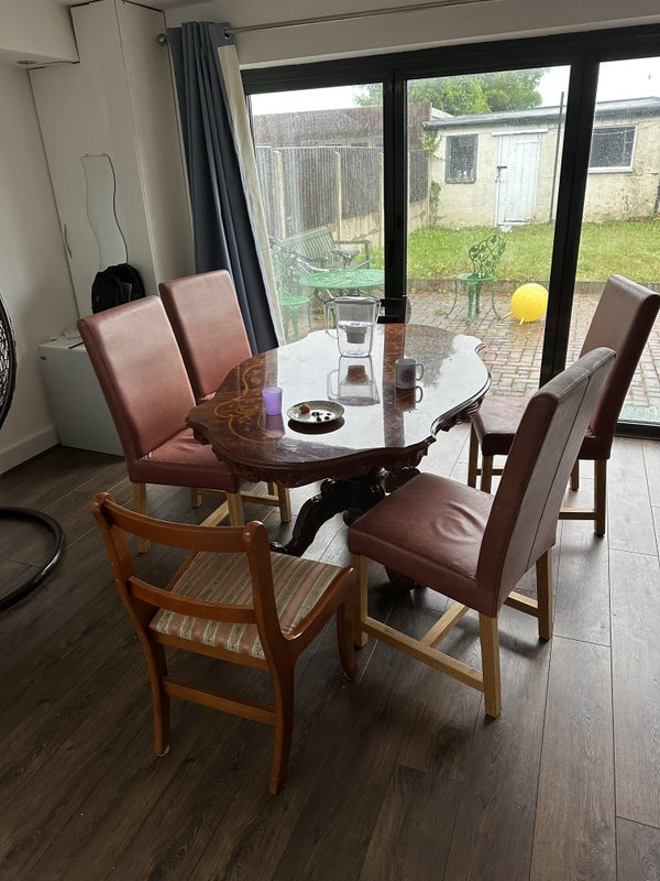Room Arundel Drive in Greater London