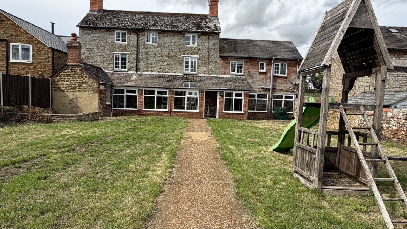 House Banbury Lane in Thorpe Mandeville