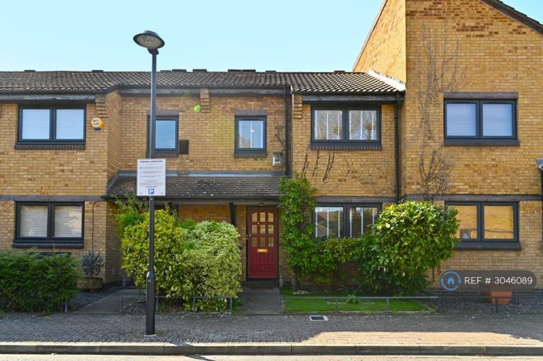 House Taeping Street in Greater London