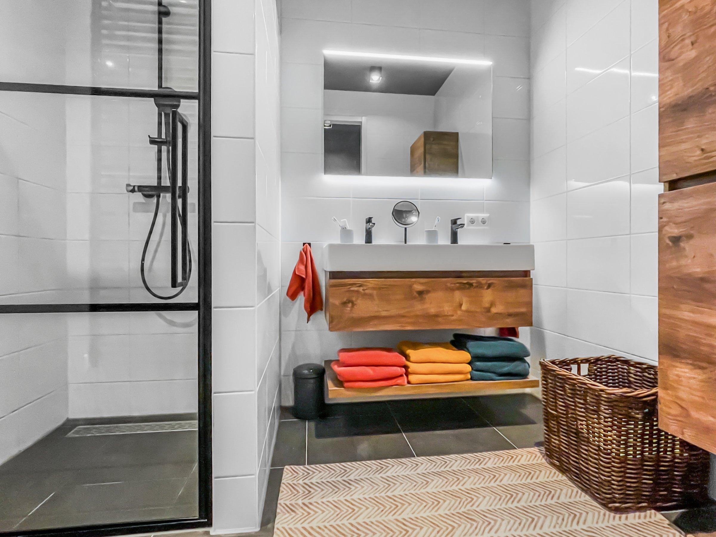 Appartement te huur: Buenos Airesstraat, Almere